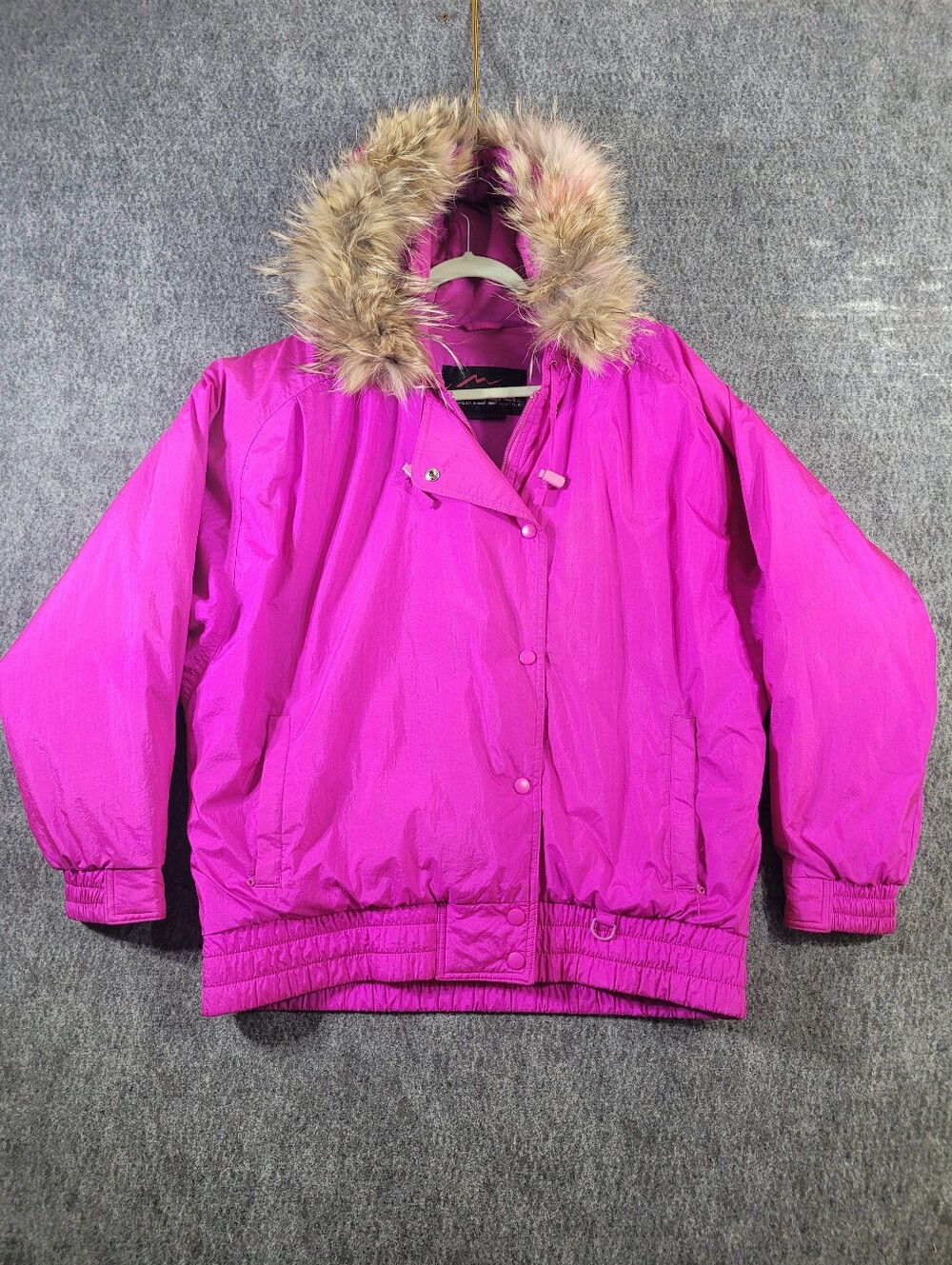 VTG Snuggler Seattle Prism Ski Jacket Womens L Hot Pink Faux Fur Hood 80s Coat
